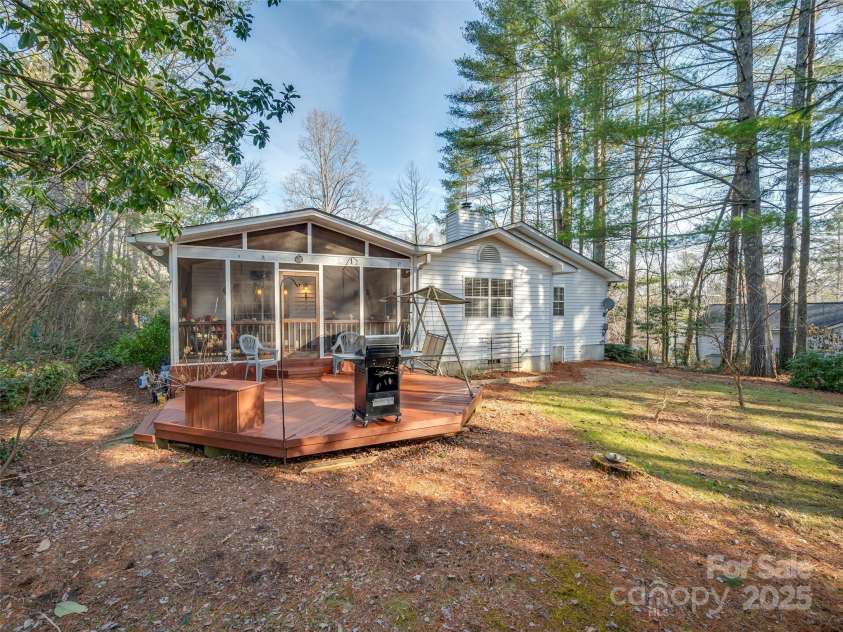 3 Pebble Beach Court, Etowah, NC 28729.  MLS# CAR4221131, YatesRealty ID 6423. 
