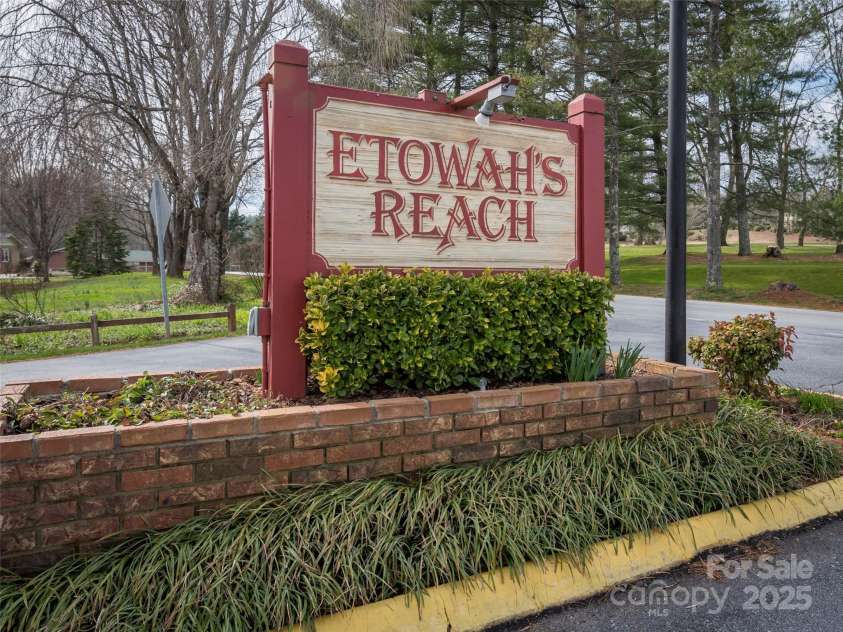 3 Pebble Beach Court, Etowah, NC 28729.  MLS# CAR4221131, YatesRealty ID 6423. 