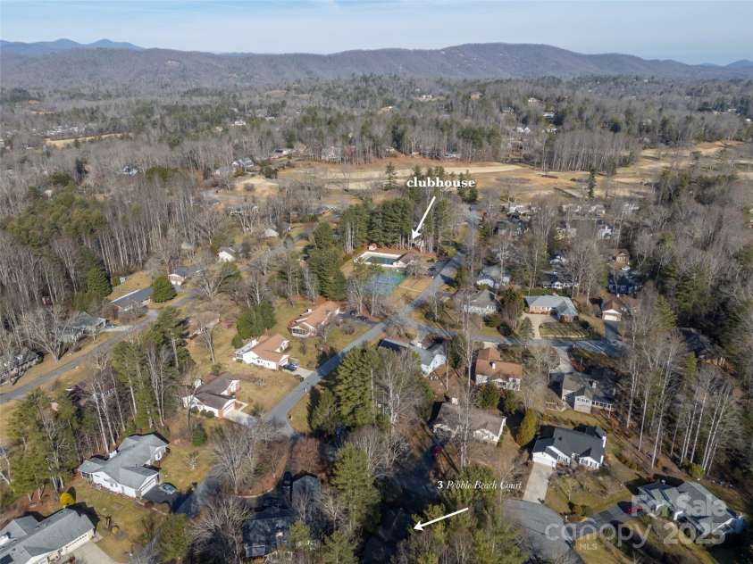 3 Pebble Beach Court, Etowah, NC 28729.  MLS# CAR4221131, YatesRealty ID 6423. 