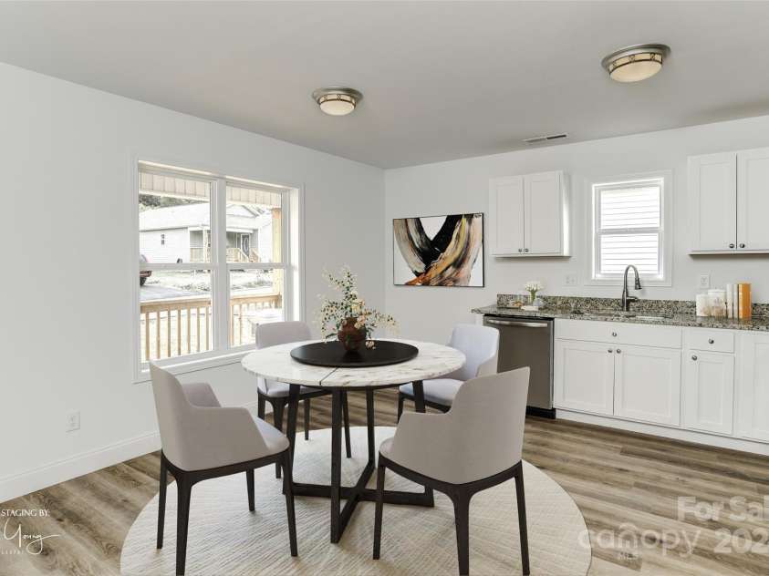 309 Quinn Hill Lane, Mars Hill, NC 28754.  MLS# CAR4167867, YatesRealty ID 6425. 