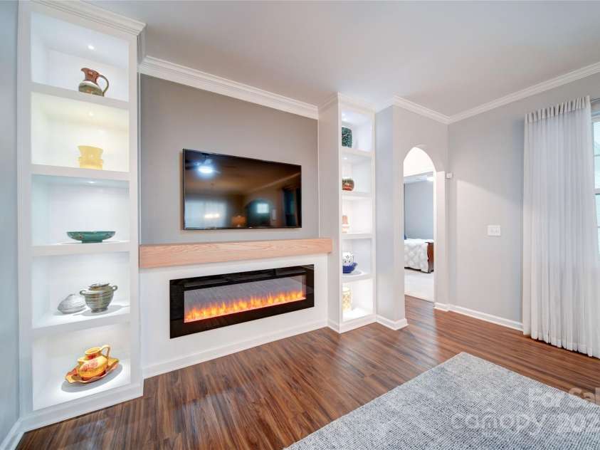 201 Picasso Trail, Mount Holly, NC 28120.  MLS# CAR4217561, YatesRealty ID 6427. 