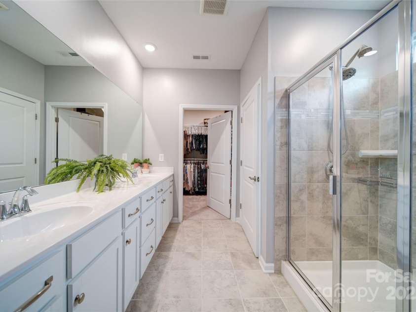 201 Picasso Trail, Mount Holly, NC 28120.  MLS# CAR4217561, YatesRealty ID 6427. 