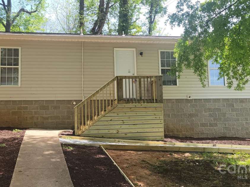 351 Haigler Street, Rock Hill, SC 29732.  MLS# CAR4225295, YatesRealty ID 6428. 