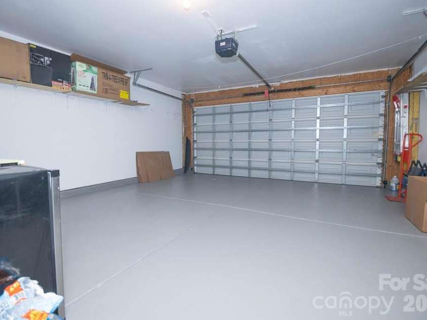 3733 Catawba Creek Drive, Gastonia, NC 28056.  MLS# CAR4341813, YatesRealty ID 6428. 