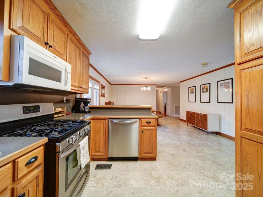 1115 Kelly Road, Mount Holly, NC 28120.  MLS# CAR4237453, YatesRealty ID 6429. 