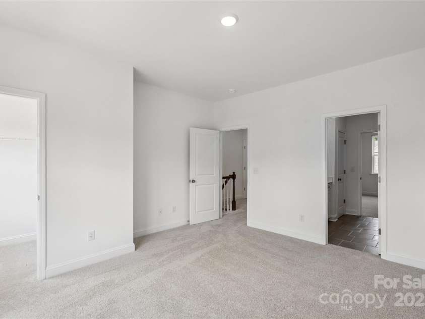 131 Cherry Springs Lane, Asheville, NC 28804.  MLS# CAR4315060, YatesRealty ID 643. 