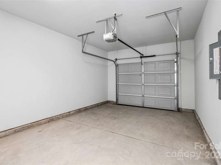 131 Cherry Springs Lane, Asheville, NC 28804.  MLS# CAR4315060, YatesRealty ID 643. 