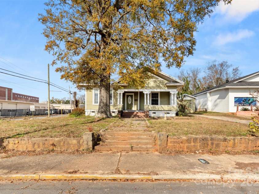301 Wilson Street, Rock Hill, SC 29730.  MLS# CAR4204001, YatesRealty ID 6431. 