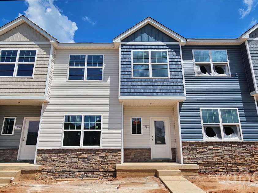 1850 Rhyne Elementary Drive, Gastonia, NC 28052.  MLS# CAR4351715, YatesRealty ID 6433. Example of the Willow to be built at 1850 Rhyne Elementary Drive. Estimated construction completion June 30th.