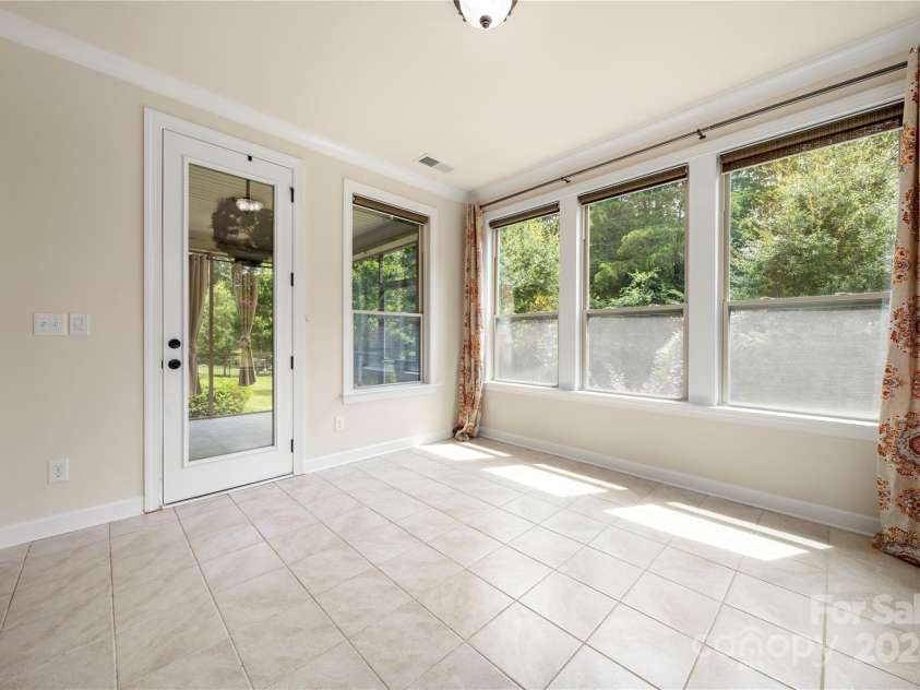 1218 Kings Grove Drive, York, SC 29745.  MLS# CAR4208306, YatesRealty ID 6434. 