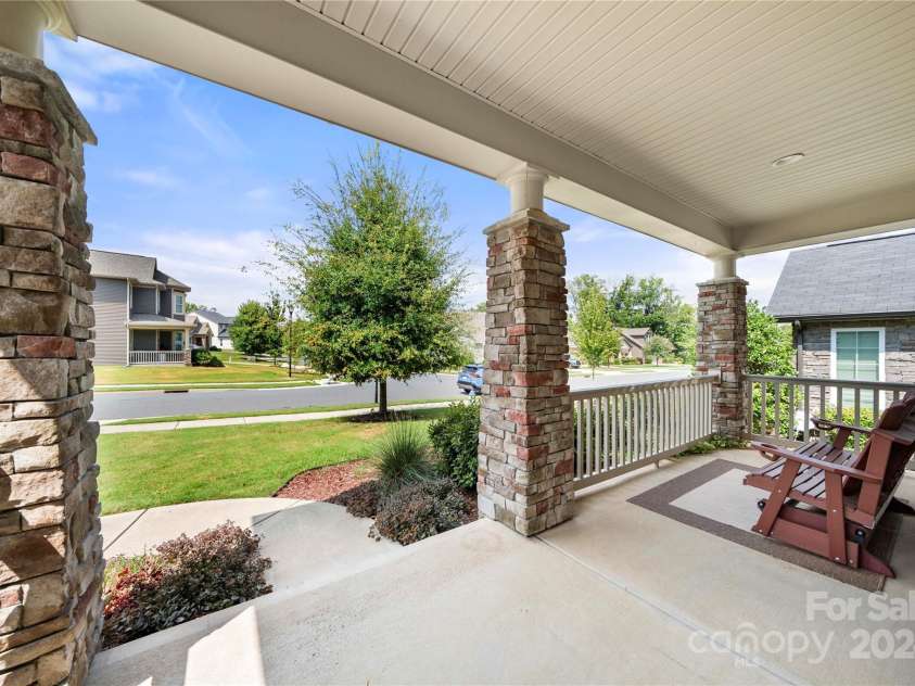 1218 Kings Grove Drive, York, SC 29745.  MLS# CAR4208306, YatesRealty ID 6434. 