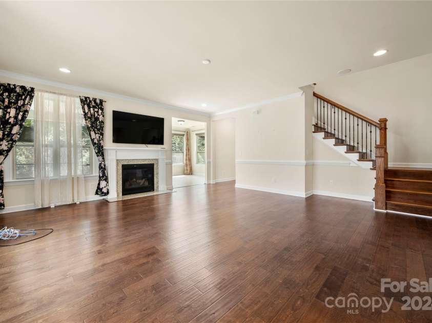 1218 Kings Grove Drive, York, SC 29745.  MLS# CAR4208306, YatesRealty ID 6434. Family Room