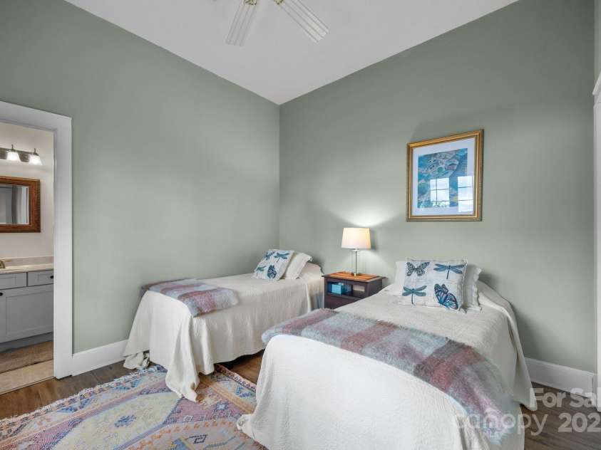 92 Branch Road, Spruce Pine, NC 28777.  MLS# CAR4246007, YatesRealty ID 6435. Plenty of sleeping areas for guests