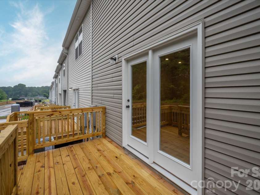 1232 Principal Featherstone Avenue, Gastonia, NC 28052.  MLS# CAR4290860, YatesRealty ID 6436. 