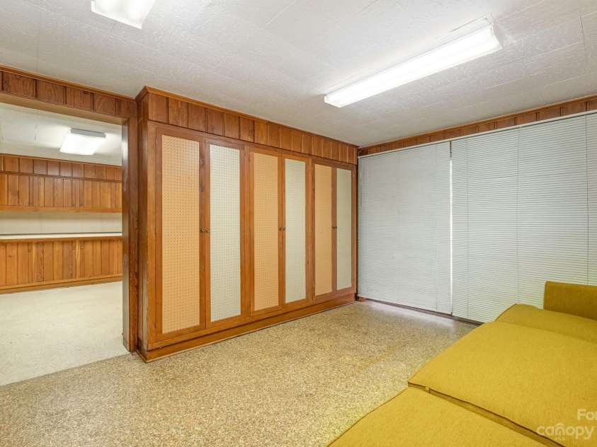 2756 Peachtree Road, Statesville, NC 28625.  MLS# CAR4072282, YatesRealty ID 644. Area opens into art/craft/ office room