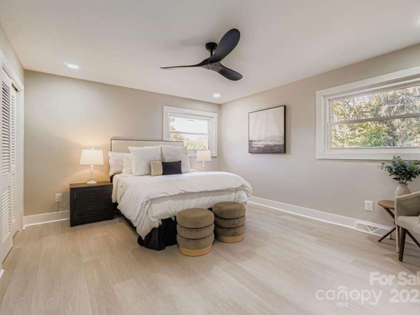6210 Cora Street, Charlotte, NC 28216.  MLS# CAR4314569, YatesRealty ID 644. Master Bedroom