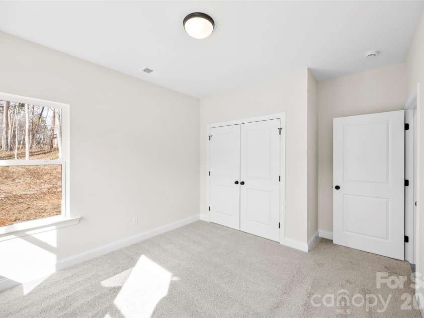 400 Brice Street, Kings Mountain, NC 28086.  MLS# CAR4345785, YatesRealty ID 6440. 