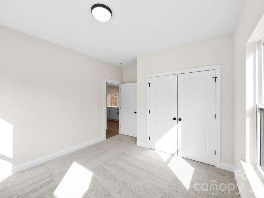 400 Brice Street, Kings Mountain, NC 28086.  MLS# CAR4345785, YatesRealty ID 6440. 