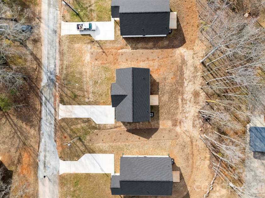 400 Brice Street, Kings Mountain, NC 28086.  MLS# CAR4345785, YatesRealty ID 6440. 