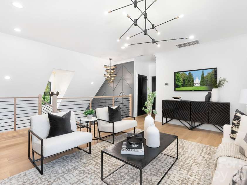 18304 Rosapenny Road, Charlotte, NC 28278.  MLS# CAR4329867, YatesRealty ID 6443. Loft
