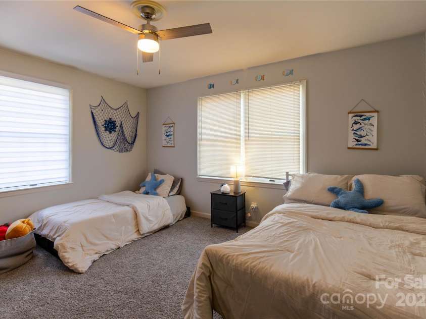 911 Wimbledon Place, High Point, NC 27262.  MLS# CAR4219544, YatesRealty ID 6443. 
