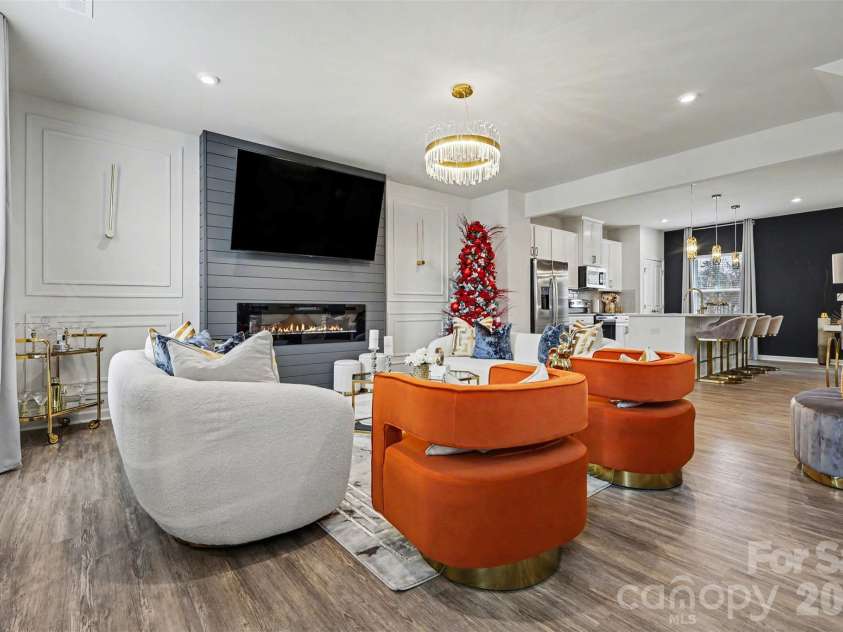 2625 Grantham Place Drive, Fort Mill, SC 29715.  MLS# CAR4353500, YatesRealty ID 6444. 