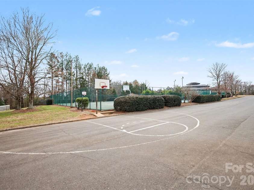 2625 Grantham Place Drive, Fort Mill, SC 29715.  MLS# CAR4353500, YatesRealty ID 6444. 