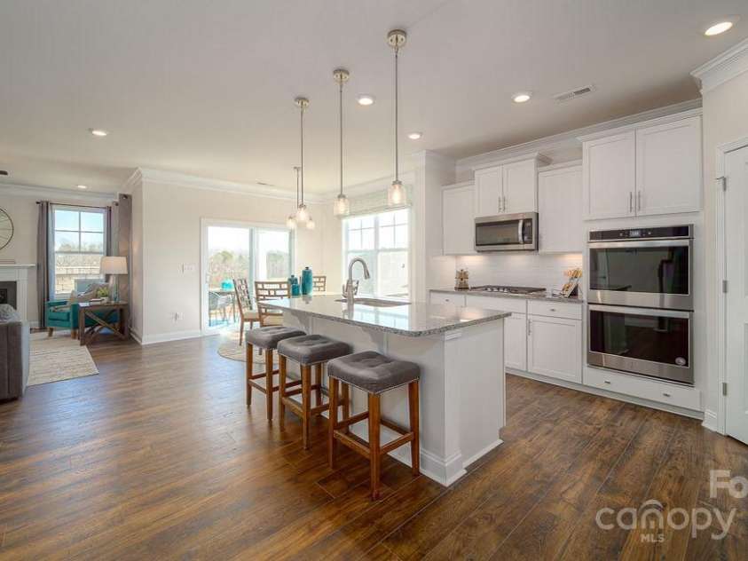 7035 Butternut Oak Terrace, Huntersville, NC 28078.  MLS# CAR4246015, YatesRealty ID 6448. Pictures are Representative