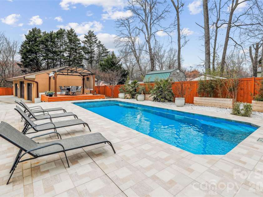 8104 Stem Court, Charlotte, NC 28227.  MLS# CAR4359694, YatesRealty ID 6449. 