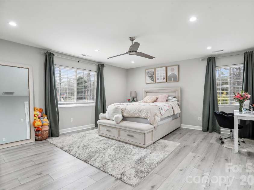 8104 Stem Court, Charlotte, NC 28227.  MLS# CAR4359694, YatesRealty ID 6449. 