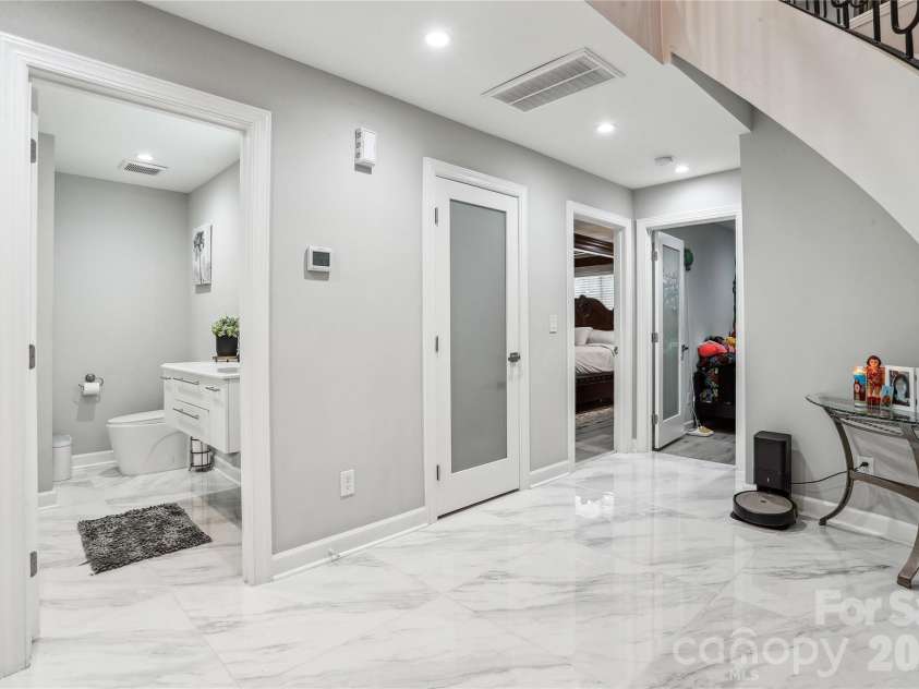 8104 Stem Court, Charlotte, NC 28227.  MLS# CAR4359694, YatesRealty ID 6449. 
