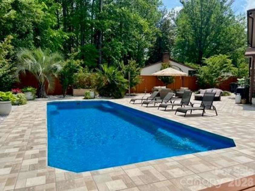 8104 Stem Court, Charlotte, NC 28227.  MLS# CAR4359694, YatesRealty ID 6449. 