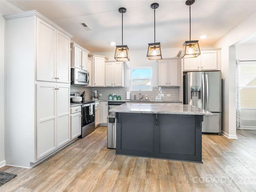 116 Mercer Street, Mooresville, NC 28115.  MLS# CAR4214261, YatesRealty ID 645. 