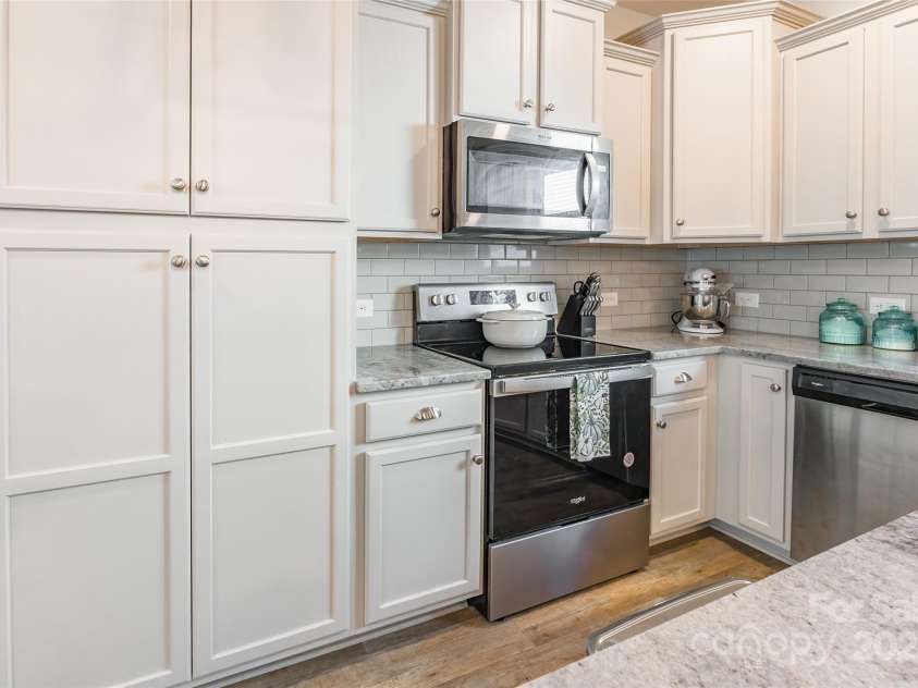 116 Mercer Street, Mooresville, NC 28115.  MLS# CAR4214261, YatesRealty ID 645. 