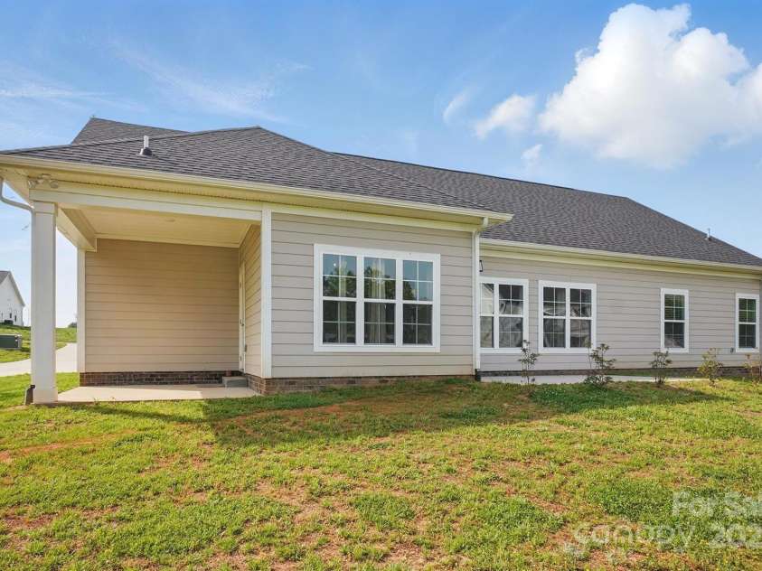 3013 Isle Lane, Monroe, NC 28110.  MLS# CAR4307338, YatesRealty ID 645. 