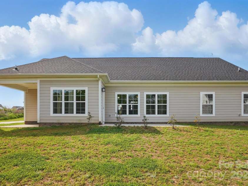 3013 Isle Lane, Monroe, NC 28110.  MLS# CAR4307338, YatesRealty ID 645. 