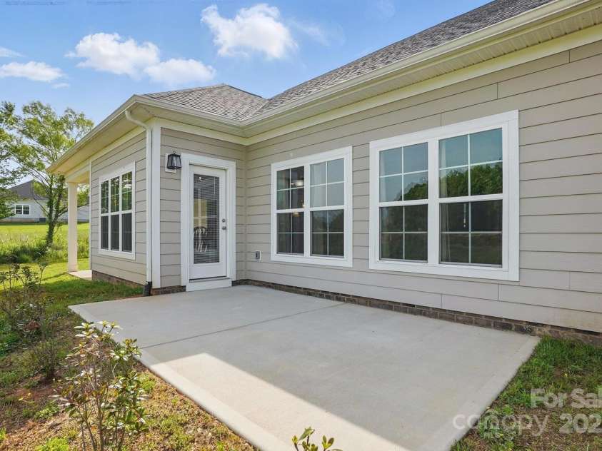 3013 Isle Lane, Monroe, NC 28110.  MLS# CAR4307338, YatesRealty ID 645. 