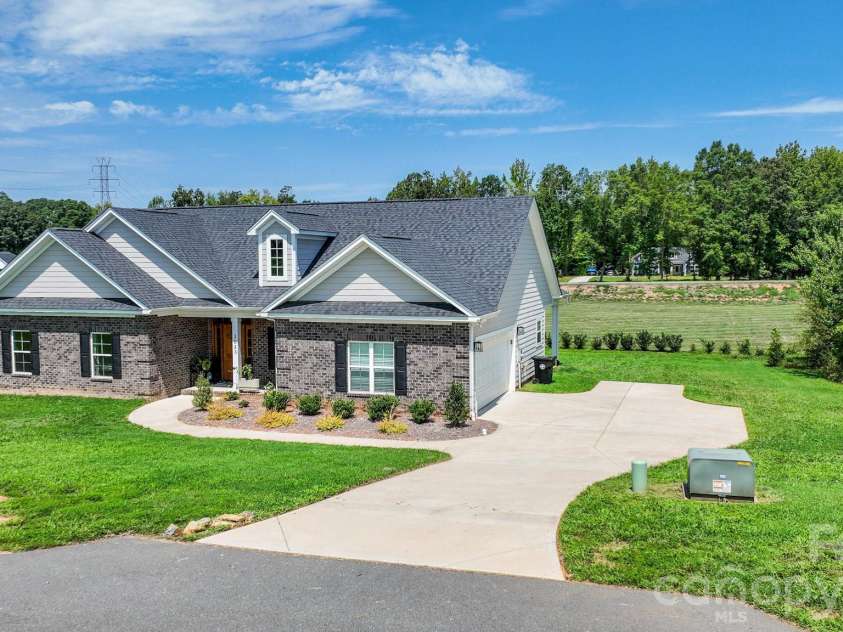 3013 Isle Lane, Monroe, NC 28110.  MLS# CAR4413627, YatesRealty ID 645. 
