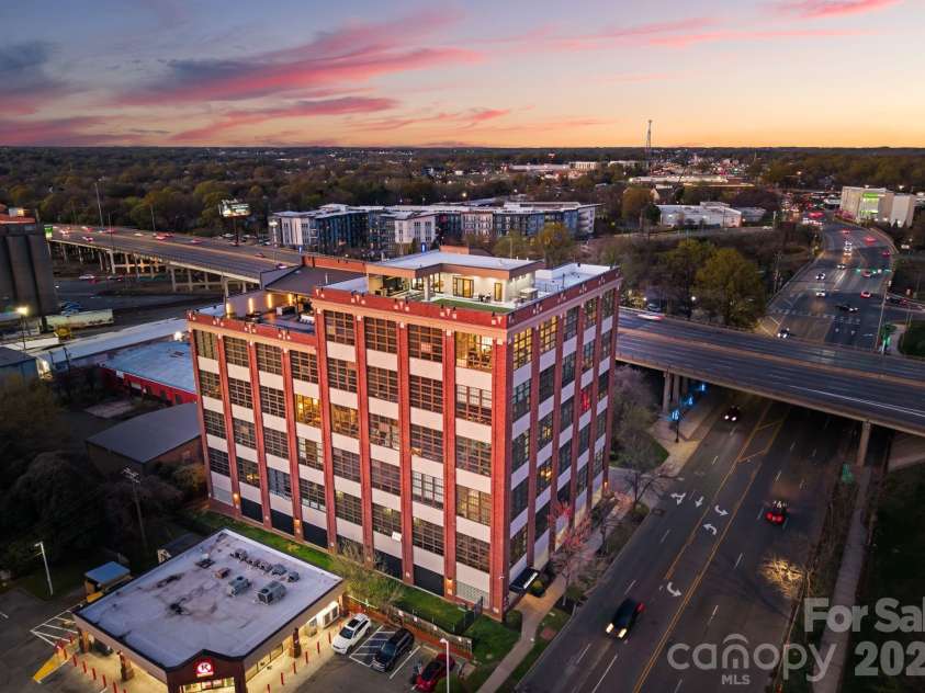 715 Graham Street, Charlotte, NC 28202.  MLS# CAR4352163, YatesRealty ID 6452. 