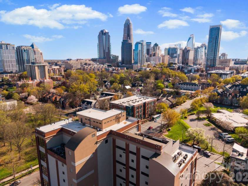 715 Graham Street, Charlotte, NC 28202.  MLS# CAR4352163, YatesRealty ID 6452. 