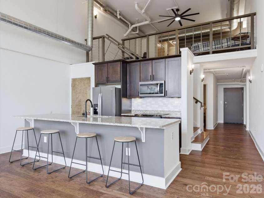 715 Graham Street, Charlotte, NC 28202.  MLS# CAR4383984, YatesRealty ID 6452. 
