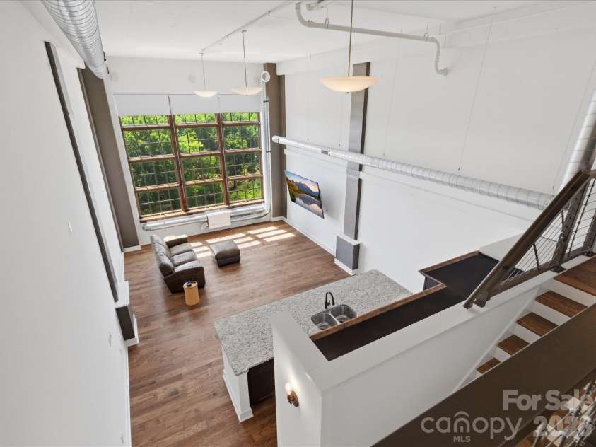 715 Graham Street, Charlotte, NC 28202.  MLS# CAR4383984, YatesRealty ID 6452. 