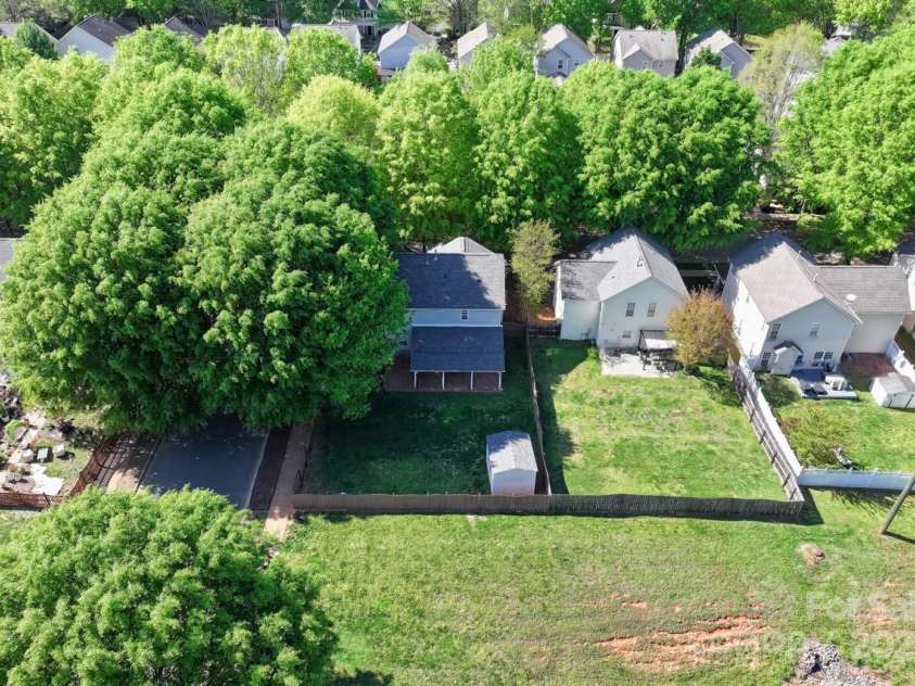 13206 Meadowmere Road, Huntersville, NC 28078.  MLS# CAR4245792, YatesRealty ID 6454. Aerial view of the prime placement on the lot