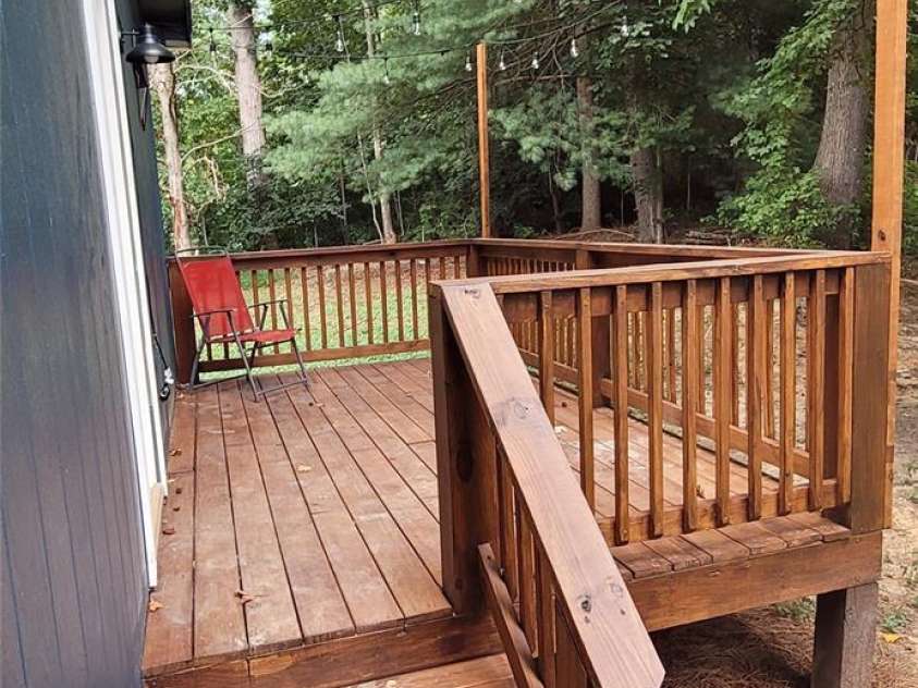 2696 Tablerock Road, Lenoir, NC 28645.  MLS# CAR4321381, YatesRealty ID 6456. 