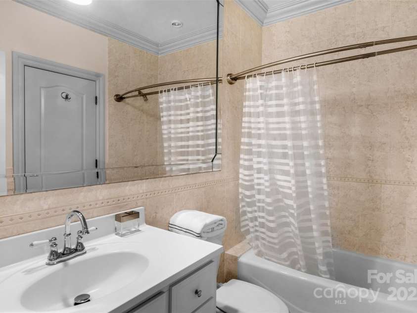 4300 Old Course Drive, Charlotte, NC 28277.  MLS# CAR4241953, YatesRealty ID 6456. 