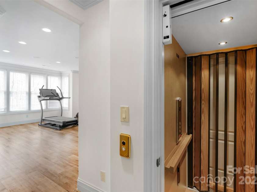 4300 Old Course Drive, Charlotte, NC 28277.  MLS# CAR4241953, YatesRealty ID 6456. 