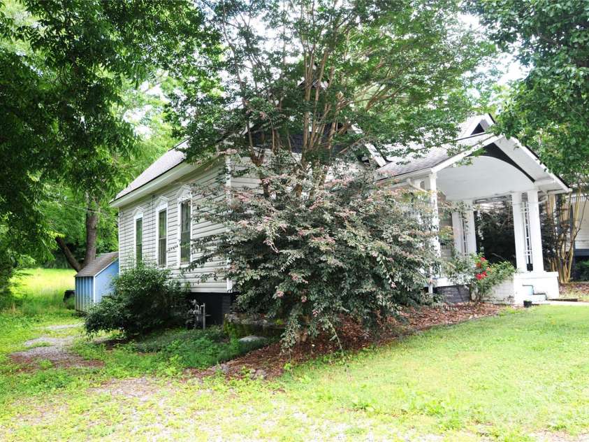 510 5th Street, Spencer, NC 28159.  MLS# CAR4271364, YatesRealty ID 6457. 