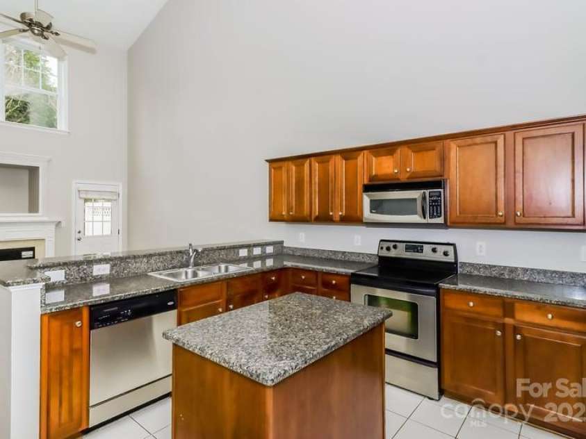 307 Rose Garden Court, Rock Hill, SC 29732.  MLS# CAR4226643, YatesRealty ID 6458. 