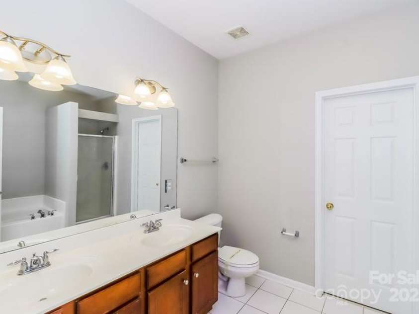 307 Rose Garden Court, Rock Hill, SC 29732.  MLS# CAR4226643, YatesRealty ID 6458. 