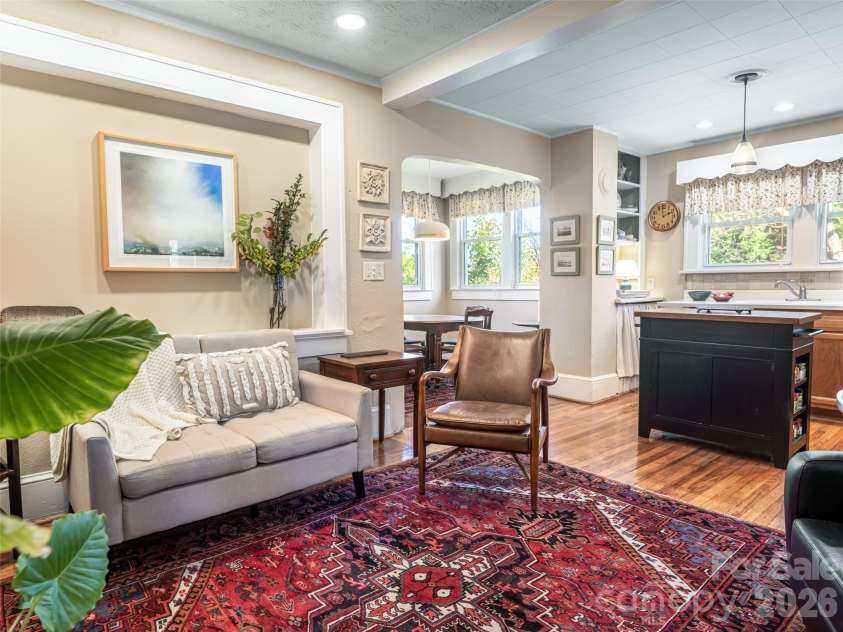 352 Justice Ridge Road, Candler, NC 28715.  MLS# CAR4357207, YatesRealty ID 6458. 